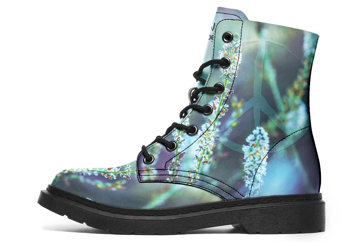 HFboots-307WildMeadow03647-Blk-YWV-STR1.jpg